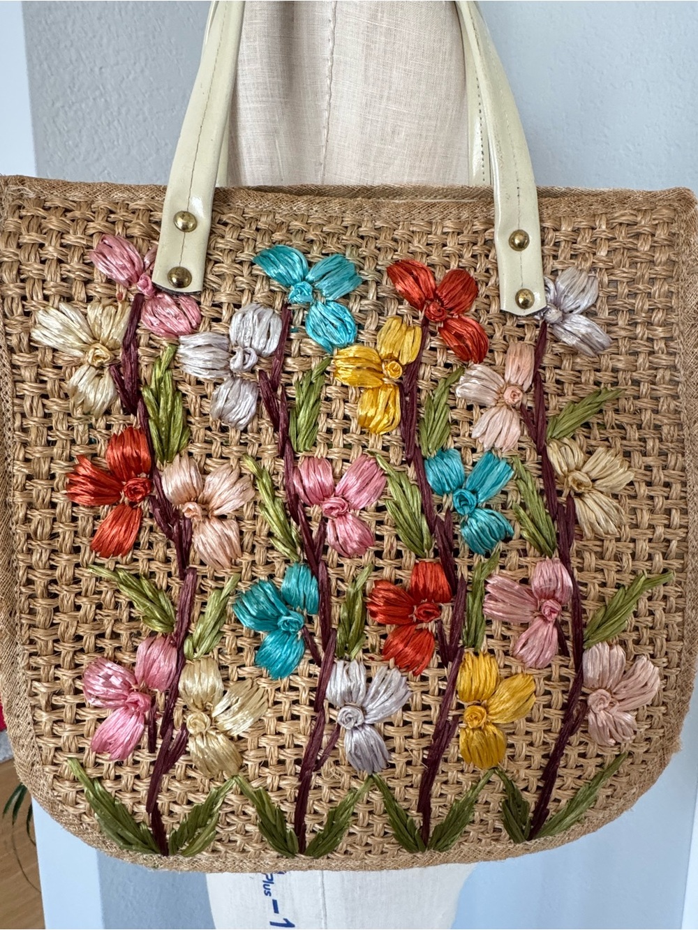 60s Cabana Straw Flower Tote - Picture 8 of 8
